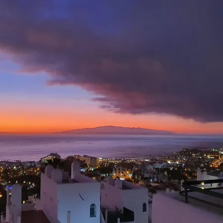 Ocean View Apartment *